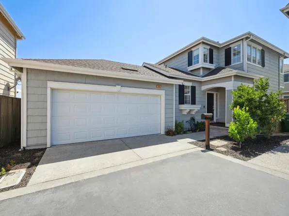 2037 Chetwood Drive, Petaluma, CA 94952