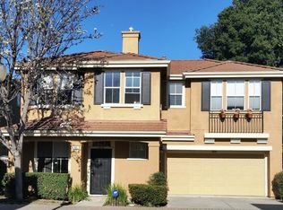 464 Whisman Park Dr, Mountain View, CA 94043