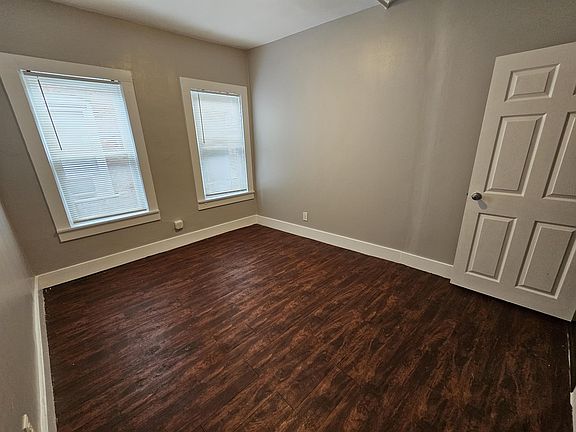 4th image of 197 N Main St #11075033