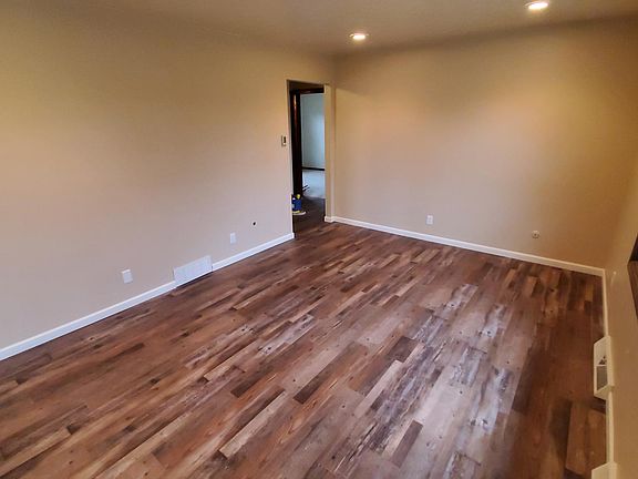 Family/Living Room, Luxury Vinyl