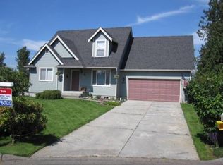 407 Taylor Cir, Sumas, WA 98295