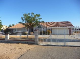 19030 Bay Meadows Dr, Apple Valley, CA 92308