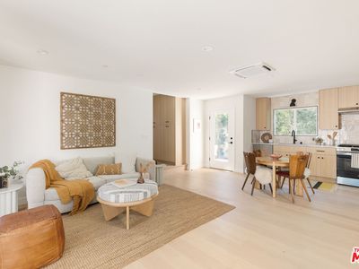 3148 Madera Ave, Los Angeles, CA, 90039