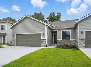 789 Highland Dr, Edwardsville, KS 66111