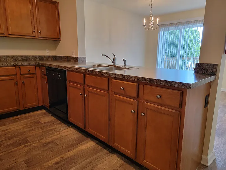 101 Park Place Cir — Photo 6