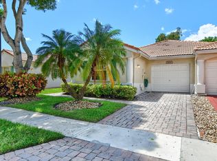 6104 Petunia Rd, Delray Beach, FL 33484