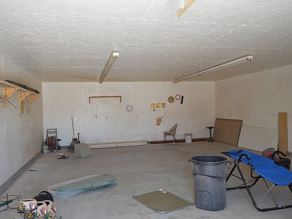 4th image of 13534 E 55th Dr