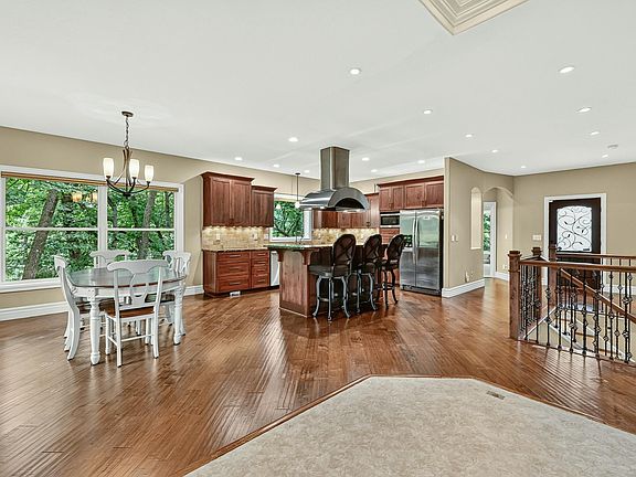 4th image of 2130 Arlen Ct SW