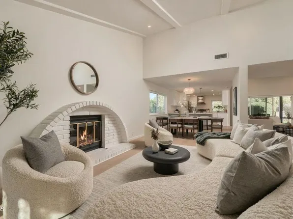 3668 Sunset Knolls Dr, Thousand Oaks, CA 91362