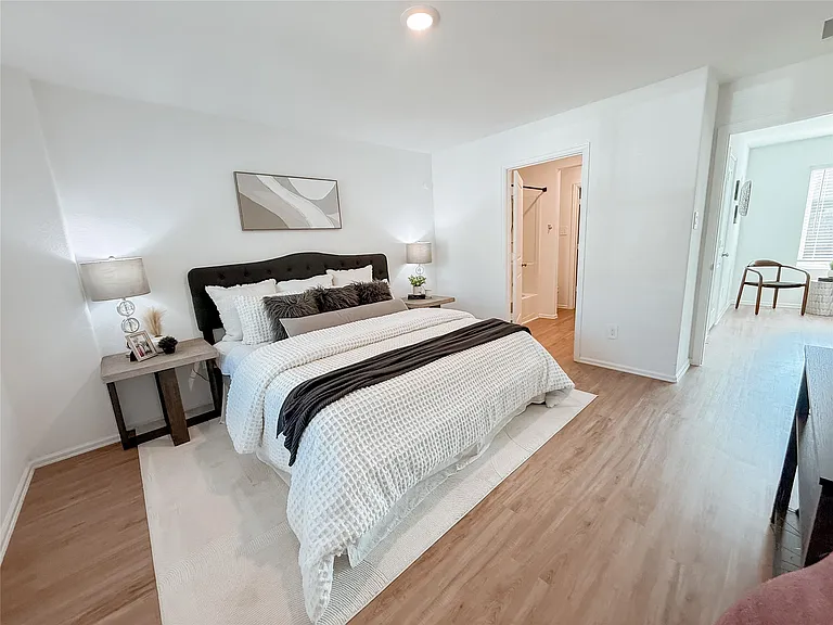22166 Birchfield Grove Ln — Photo 11