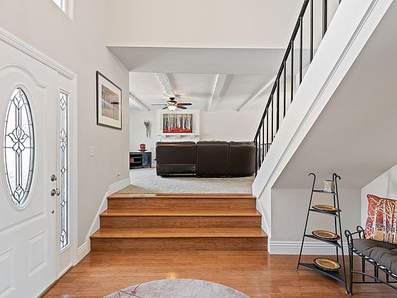 5th image of 3268 Corona St