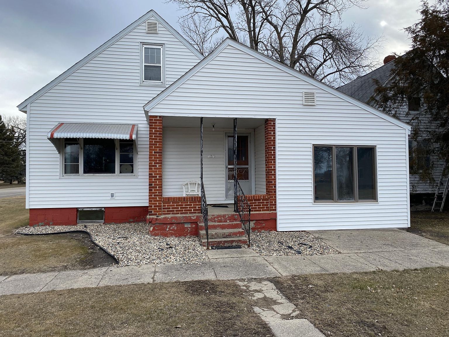 400 1st St W, Chokio, MN 56221 MLS 6498416 Zillow