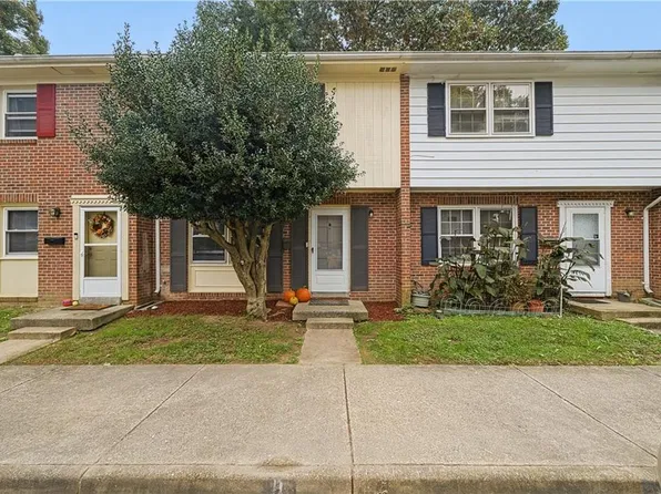 405 Savage Dr Unit B, Newport News, VA 23602