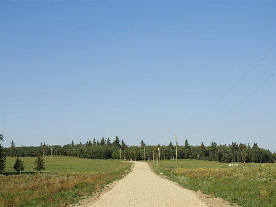 1st image of 3 Country Ln