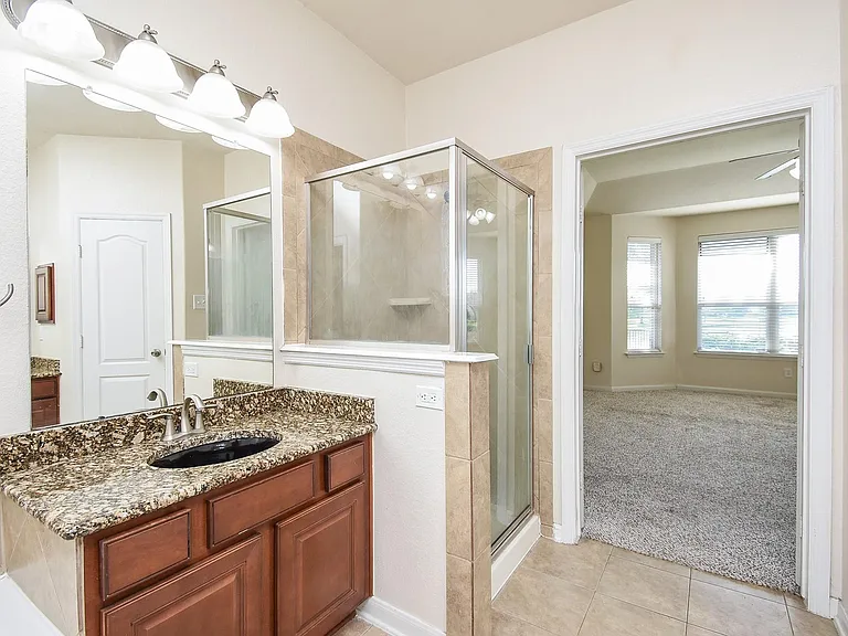 6203 Ledger Ln — Photo 22