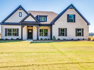 901 Dozier Rd, Wetumpka, AL 36093