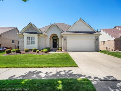 57295 Warwick Dr, Washington, MI, 48094