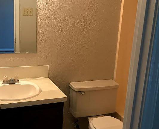 3rd image of 106 W Hoover Ave APT 2