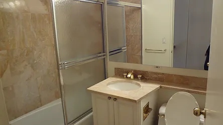 Rented by Royal Operation System