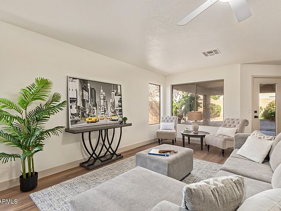 4th image of 10948 E DRAGOON Avenue