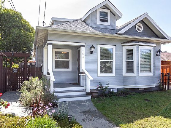 2nd image of 141 Sunnyside Ave