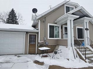 108 Pierce St, Randolph, WI 53956