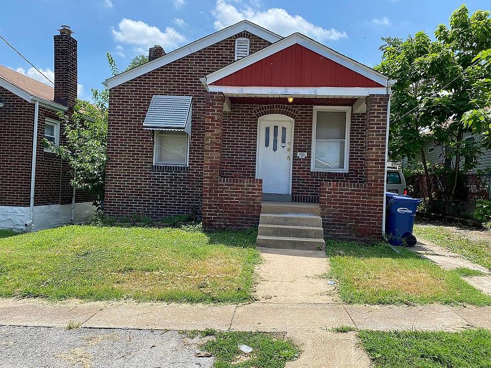 1st image of 110 E Goetz Ave