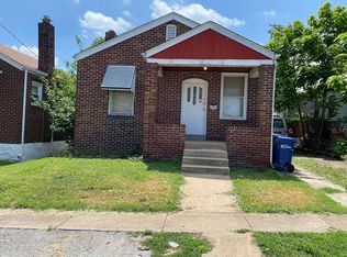 110 E Goetz Ave, Saint Louis, MO 63125