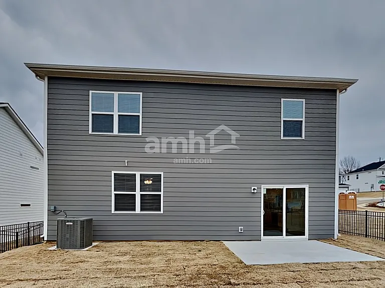 2011 Williamshire Ln — Photo 26
