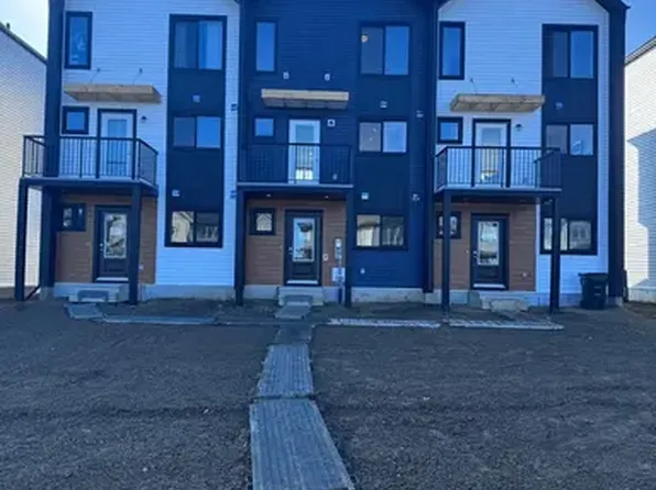 96 Copperhaven Dr #1A, Spruce Grove, AB T7X 2X7