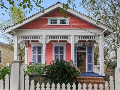 4925 Laurel St, New Orleans, LA, 70115