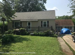325 Winifred Ave, Lansing, MI 48917