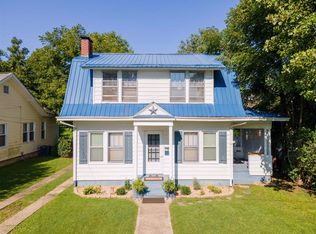 208 Lake St, Pulaski, VA 24301