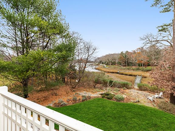 4th image of 2229 Indian Neck Ln