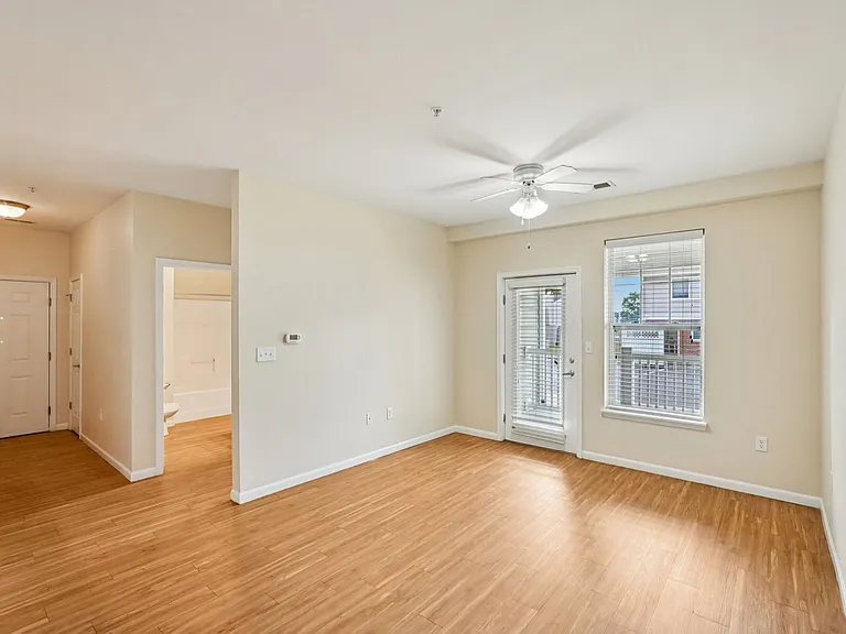The Enclave Apartments — Photo 6