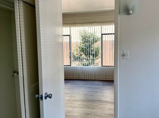 901 Grand Ave #A, Long Beach, CA 90804