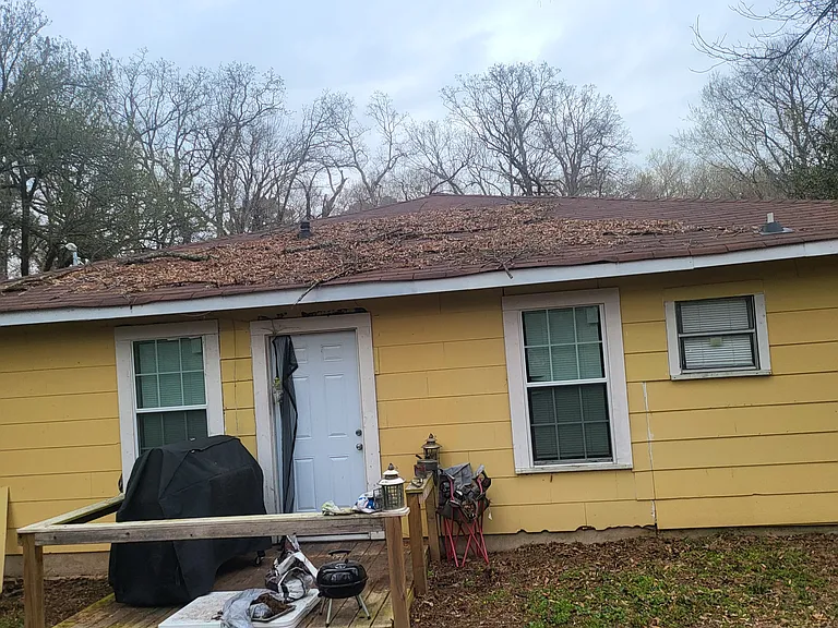 1635 Desoto St — Photo 3