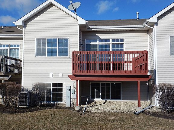2nd image of 5215 Bloomsbury Ln