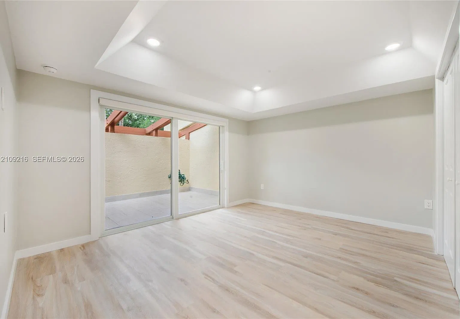 Sunset Kendall Villas 1st — Photo 4