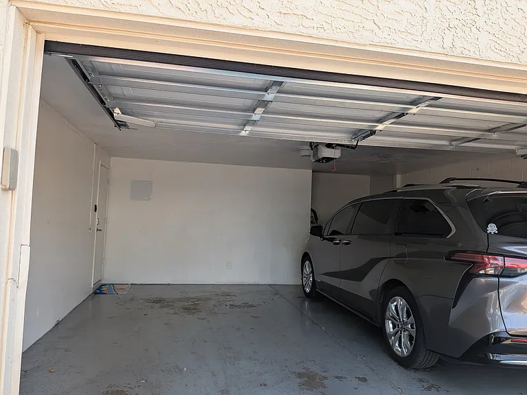 2909 W Sierra St — Photo 23