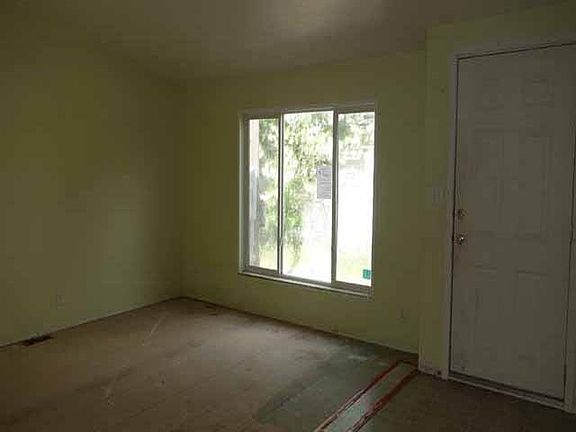 4th image of 17323 E Boone Ave