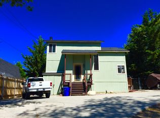 30508 Live Oak Dr, Running Springs, CA 92382