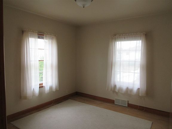 5th image of 1316 Stockbridge Ave