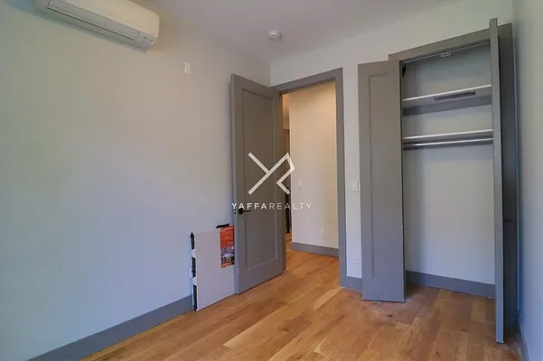 Rented by Yaffa Realty LLC | media 42