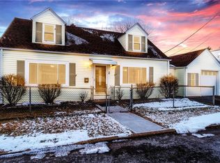 2 Adin St, Pawtucket, RI 02861