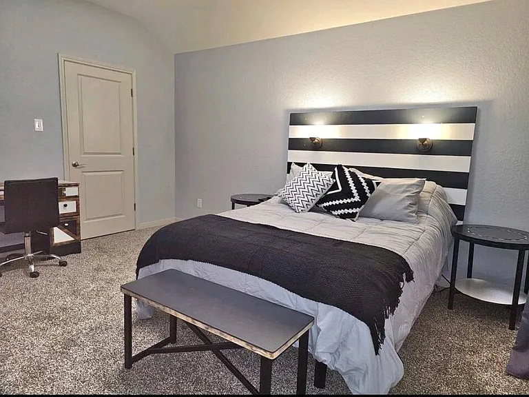 7544 Magnolia Vlg #101 — Photo 37