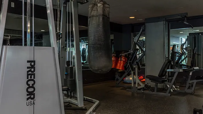 Rented by Nooklyn NYC LLC | media 52