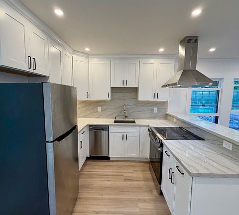 4th image of 178 Park Ave #A
