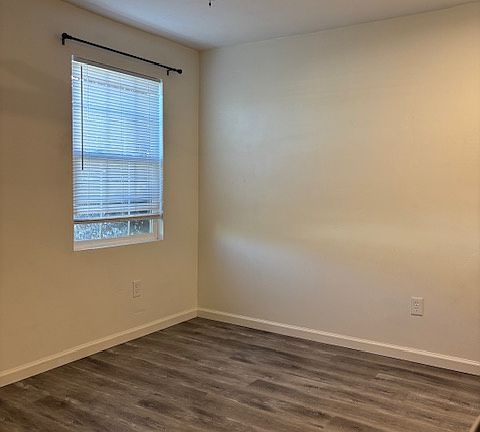 Living Room/kitchen combo