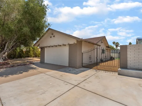 2491 Capistrano Ave, Las Vegas, NV 89121